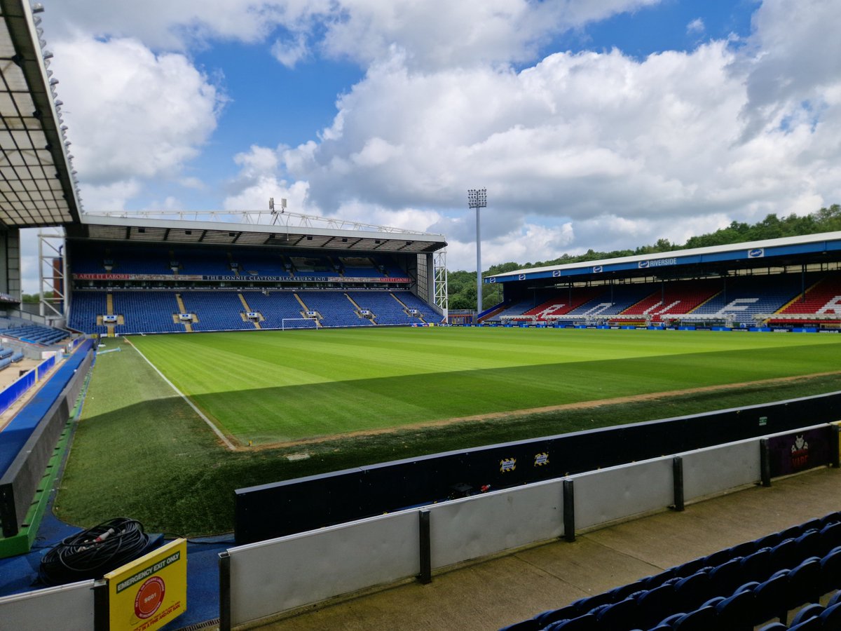 Propel_Tech's tweet image. Completed within five weeks of the design sign-off, @Rovers has upgraded its under-pitch heating system care of two new commercial boilers from @ViessmannCS_UK.

viessmann.co.uk/en/references/…
