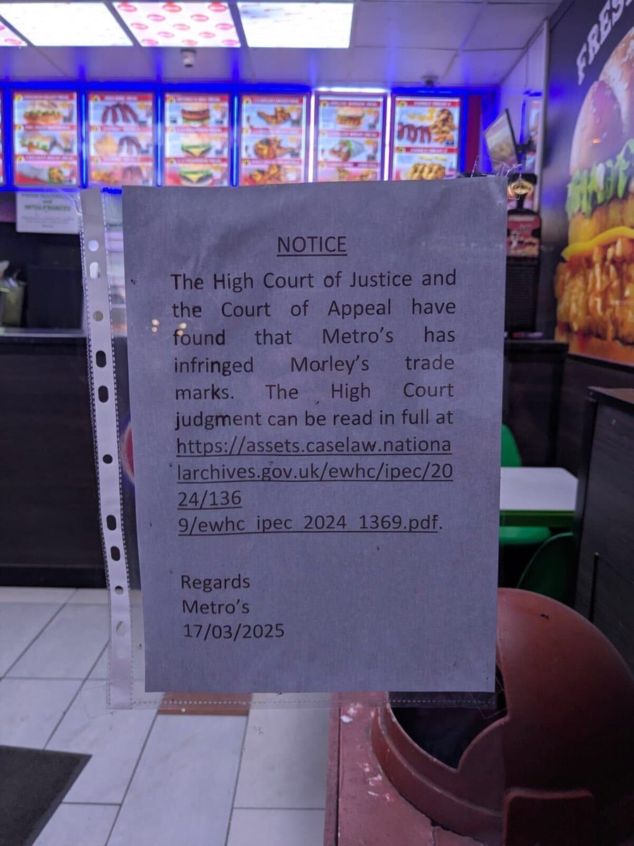 The Londoner (@_thelondoner) on Twitter photo Two months ago, punters with a hankering for spicy wings were confronted by a peculiar sign at a Metroโs chicken shop in Ladywell.
@andrewkersley and <a href="/milesellingham/">Miles Ellingham</a> decided to find out more.
They uncovered a clandestine chicken war that's changing the face of the capital. Two months ago, punters with a hankering for spicy wings were confronted by a peculiar sign at a Metroโs chicken shop in Ladywell.
@andrewkersley and <a href="/milesellingham/">Miles Ellingham</a> decided to find out more.
They uncovered a clandestine chicken war that's changing the face of the capital.