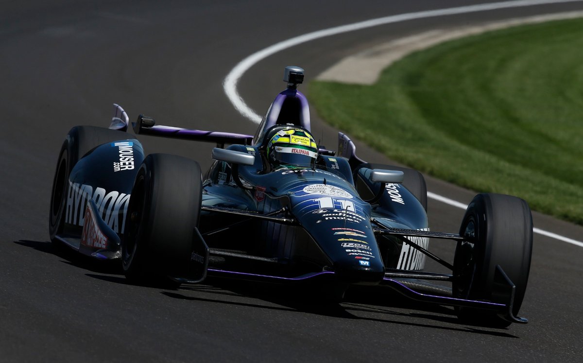 IndyCastBrasil's tweet photo. Faltam 11 dias para a 109ª 500 Milhas de Indianápolis #Indy500 . (Foto: 2013, Tony Kanaan, @TonyKanaan ) #INDYCAR #formulaindy #indycast #IndyCastBrasil https://t.co/QeABFWEhFC