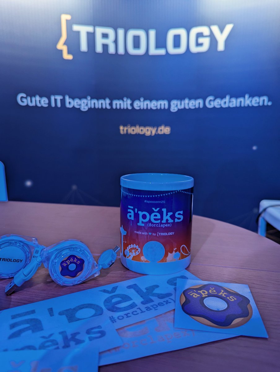 An unserem Stand gibt es einige tolle neue Goodies! Unter anderem mit dem berühmten ā'pěks-Donut 🍩 und einer brandneuen Limited Edition der ā'pěks-Tasse im Europa Park Style! 🤩🎢☕
Kommt vorbei! Wir freuen uns auf den Austausch mit euch! ☺️💬
#apexconn25 #orclapex