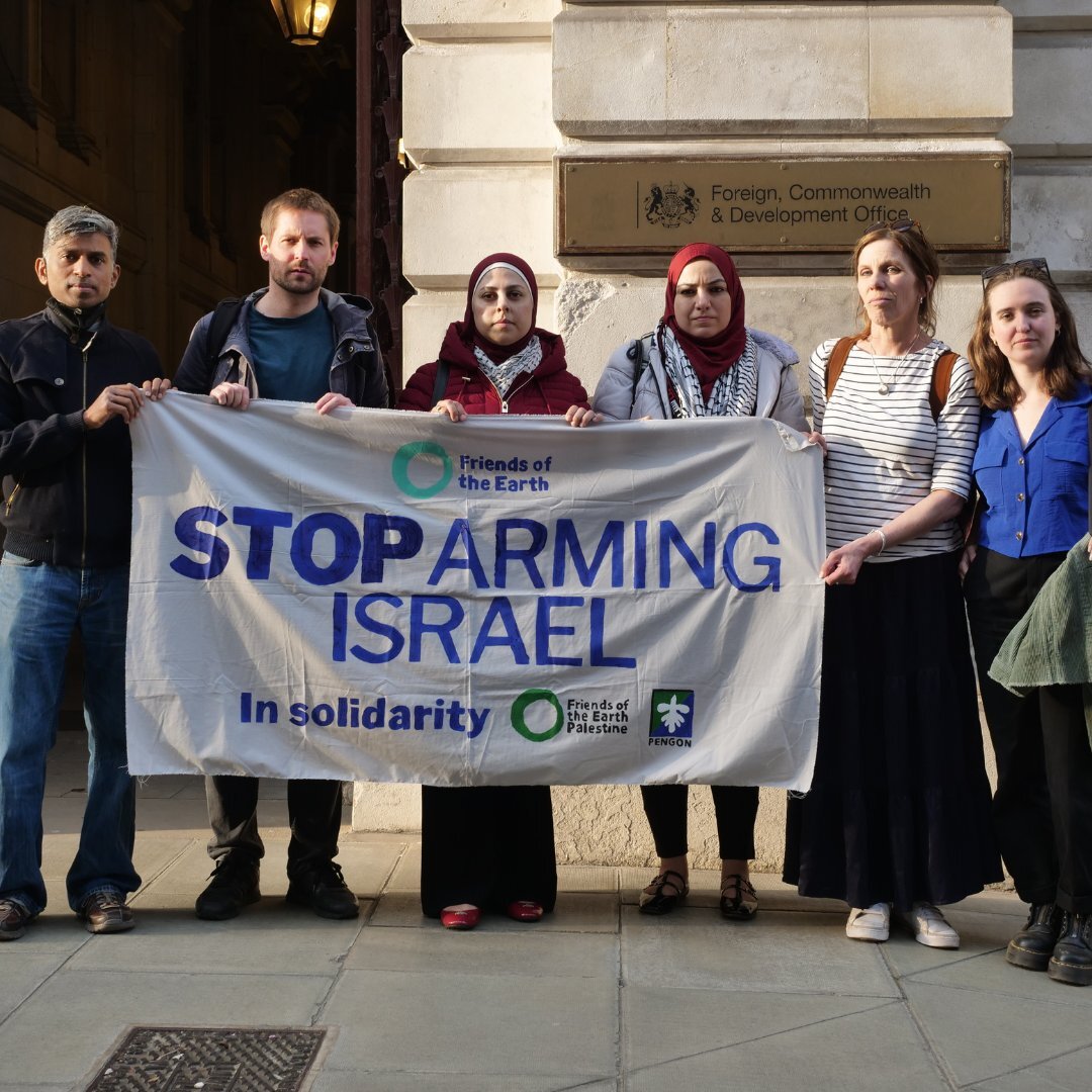 Last month our sister organisation PENGON/Palestine Friends of the Earth visited the UK. Their message was clear - stop arming Israel, stop the genocide. So we’re marching in the National Demonstration for Palestine this Saturday. Join us (details in thread). 👇
