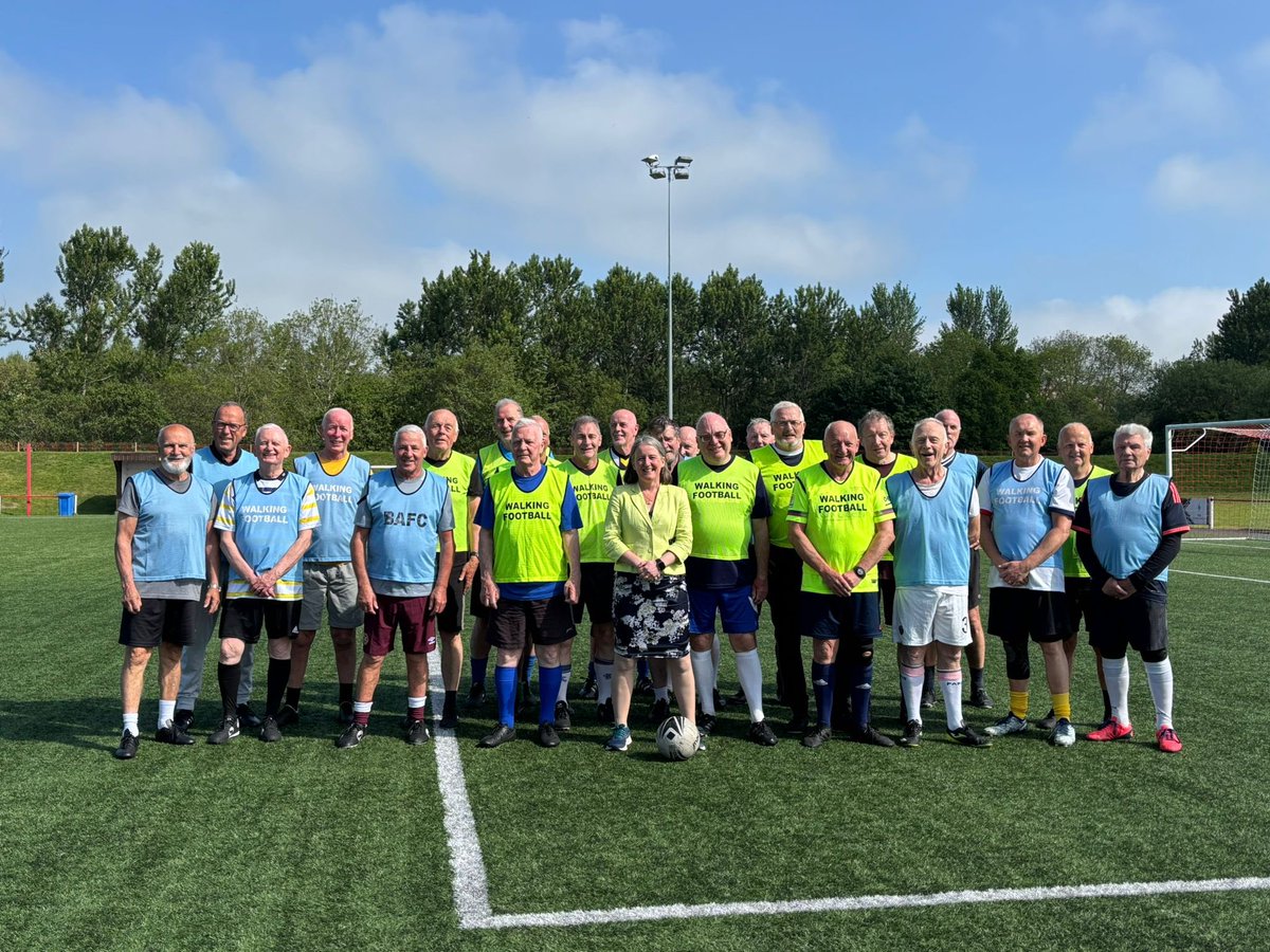 Active Scotland (@activescotgov) on Twitter photo π This #MentalHealthAwarenessWeek, we were honoured to attend <a href="/BroxburnUnited/">Broxburn United</a> with Mental Wellbeing Minister <a href="/MareeToddMSP/">Maree Todd</a>
We explored how community clubs like BUSC can support membersβ physical, mental & social wellbeing.
#MHAW #CommunitySupport #WalkingFootball π This #MentalHealthAwarenessWeek, we were honoured to attend <a href="/BroxburnUnited/">Broxburn United</a> with Mental Wellbeing Minister <a href="/MareeToddMSP/">Maree Todd</a>
We explored how community clubs like BUSC can support membersβ physical, mental & social wellbeing.
#MHAW #CommunitySupport #WalkingFootball