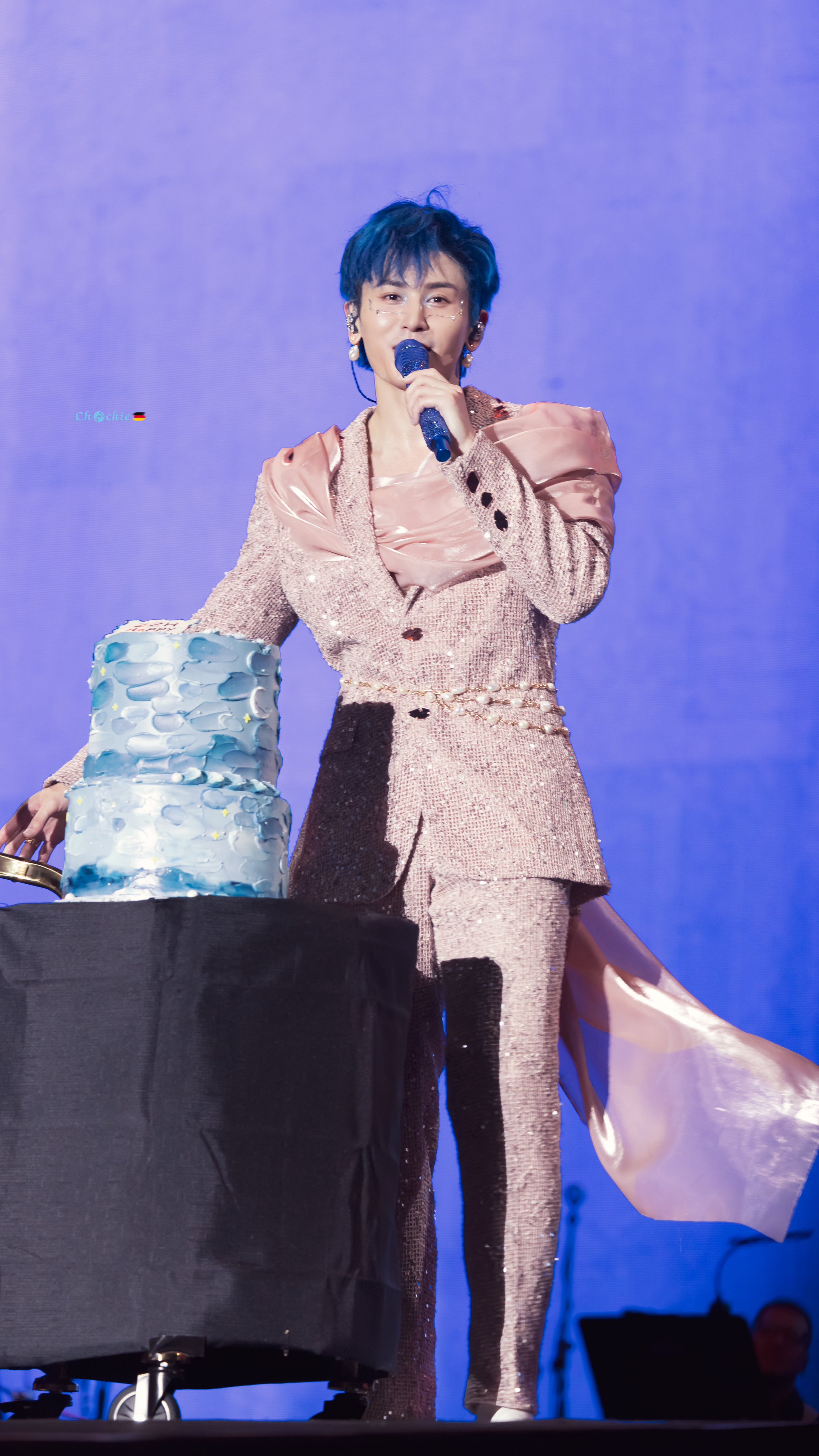 张哲瀚- Zhang Zhehan added a new photo. - 张哲瀚- Zhang Zhehan