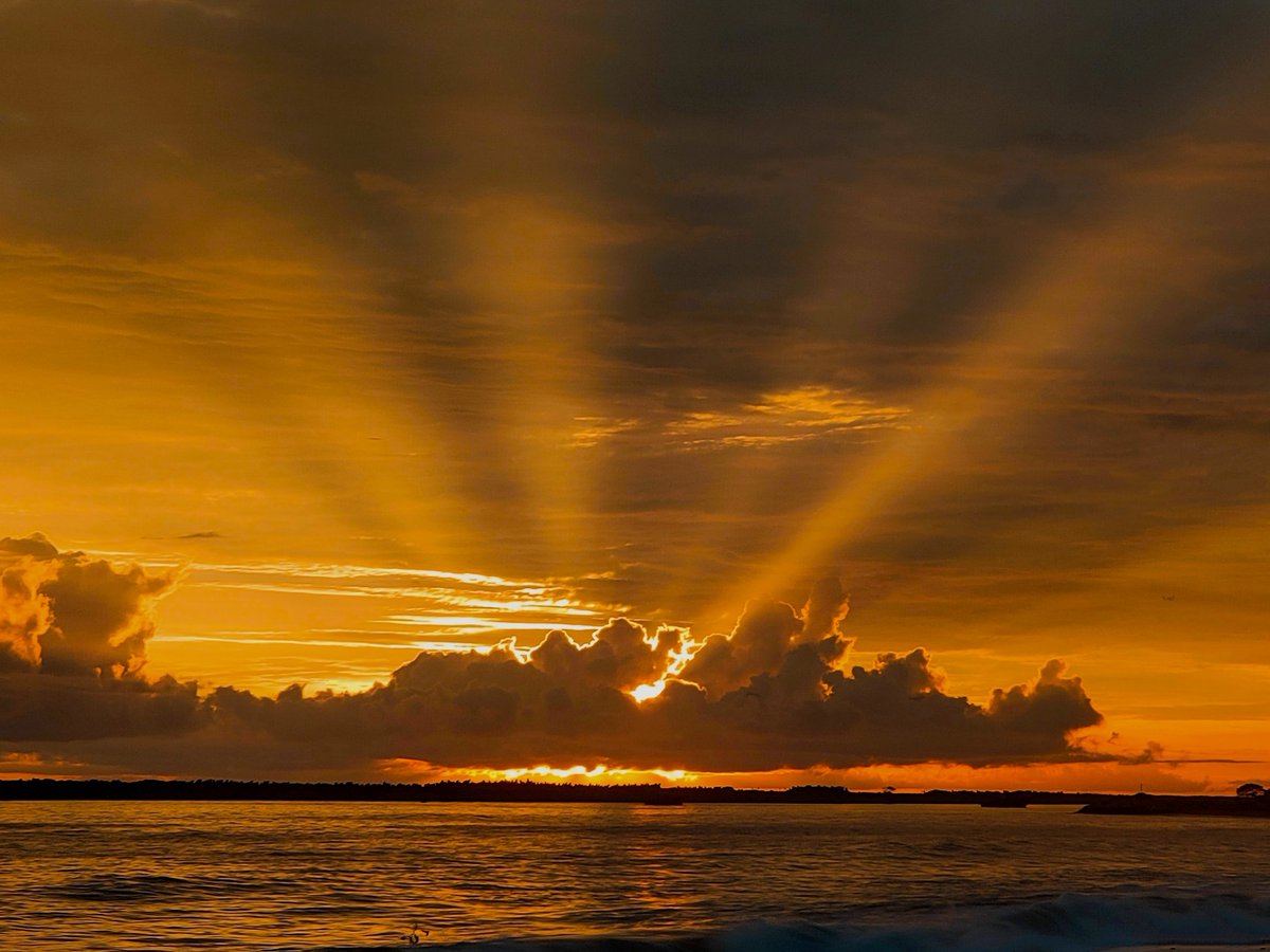 Ajeesh021997's tweet image. Beaches 
#FramesOfIndia