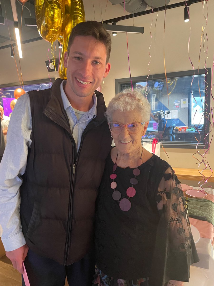 Was great to finally meet Margaret from Sunbury in person for the first time on her 95th Birthday after a number of years chatting on the radio. Gotta love the <a href="/1116sen/">SEN 1116</a> listeners!