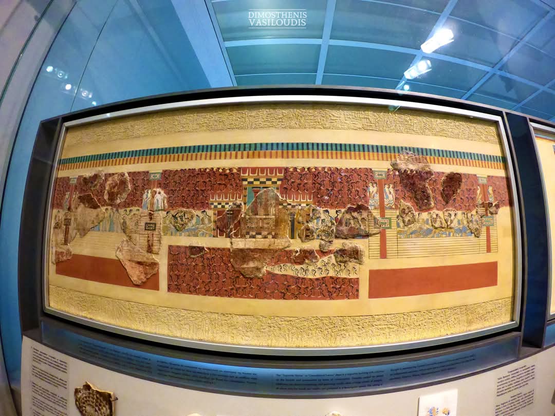 Neopalatial Tripartite Shrine Fresco, Heraklion Archaeological Museum, Crete ...