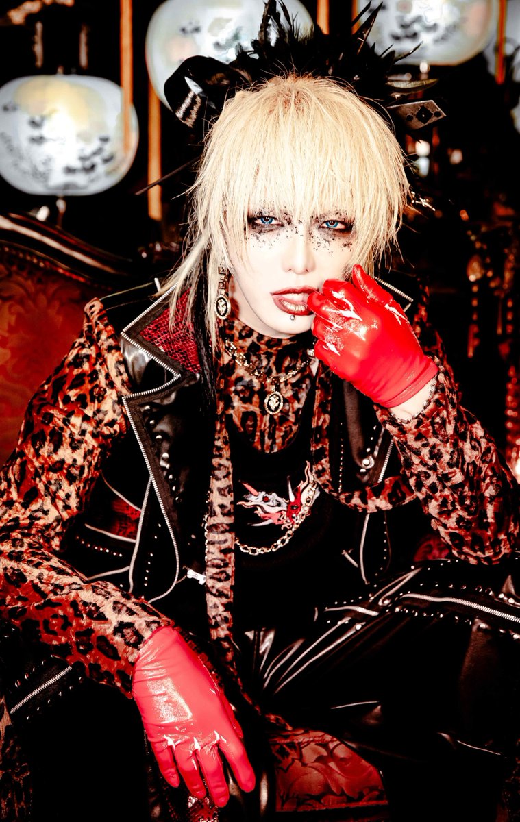 「club Zy.チャンネル」5月の生声コメント特集は、詩結、諒平、幸樹の3組（各々4本ずつ）です。

本日は幸樹（ダウト）編、２回目がUPされました。
「これだけは欠かさない！という、日々のルーティンを教えてください」
ch.nicovideo.jp/club-Zy/blomag…

#幸樹
#ダウト
#clubZyチャンネル