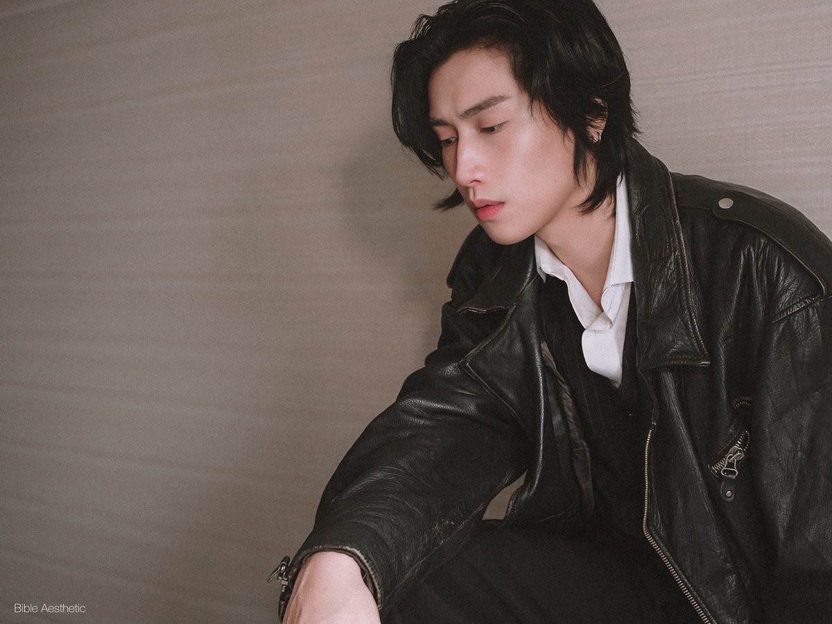 BibleAesthetic's tweet photo. Gorgeous boy 🥹

@biblesumett 
#BibleWichapas ❤︎ #bsumone https://t.co/H25k8vo8tN