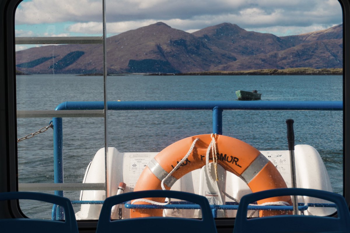 How is that for a ferry view? 🏴󠁧󠁢󠁳󠁣󠁴󠁿🥰

#scotland #ferry #visitscotland