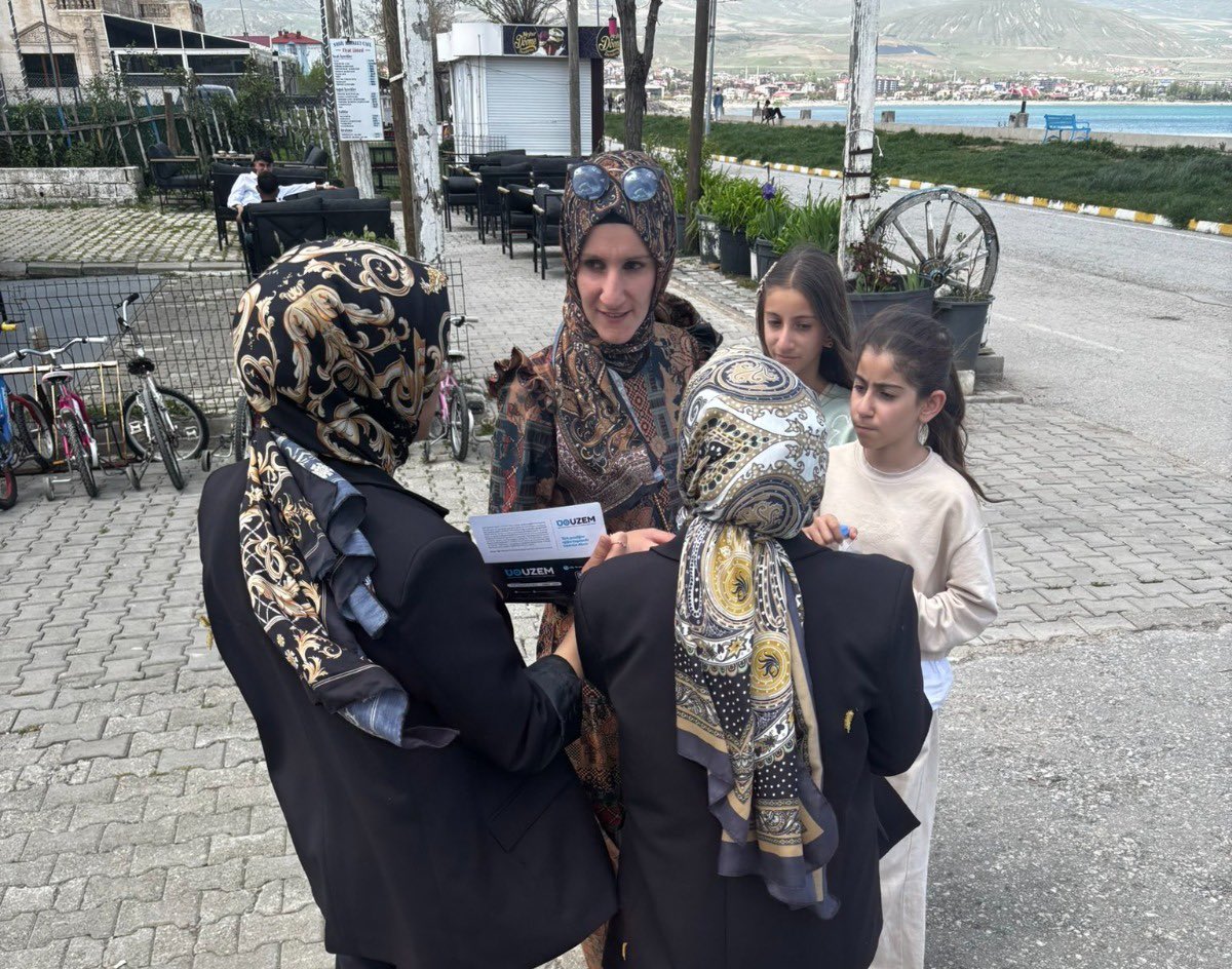 📍BİTLİS

Ülkü Ocakları Bitlis Tatvan İlçe Başkanlığı tarafından Ülkü Ocakları Uzaktan Eğitim Merkezi (ÜOUZEM) tanıtımı gerçekleştirildi.