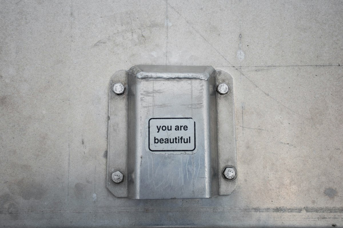 "La BELLEZA como moneda y trampa". linkedin.com/pulse/la-belle… a través de <a href="/LinkedIn/">LinkedIn</a>