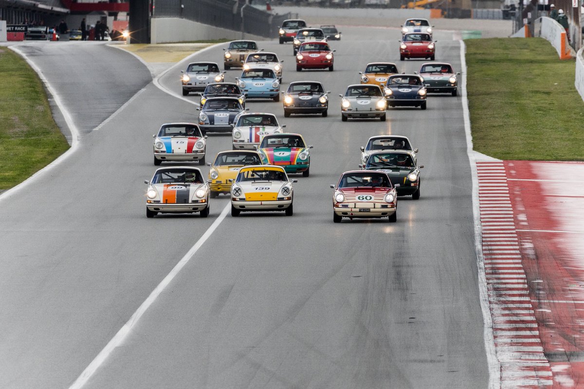 Classic Endurance, Group C Racing, Heritage Touring Cup... ¿que categoría no os pudisteis perder? ¡os leemos!

🏁 Os esperamos en la edición del año que viene

⚡⚡27-28-29 de marzo 2026 en el Circuit de Barcelona-Catalunya⚡⚡

💚 #EspiritudeMontjuic
❤️ #CircuitdeCatalunya