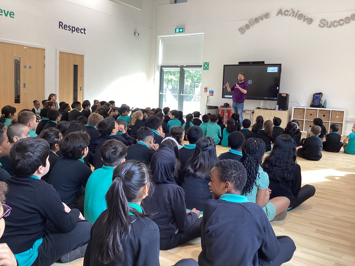 A huge thank you to the Safety Seymour team for delivering a carbon monoxide safety talk in assembly and workshops to the year 2 children. Parents of Year 2 should have received a free alarm.