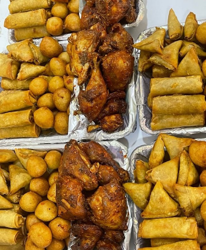 Good morning Champs 🤩🤩
If you could pick just one item from this platter, what would it be?

Remember, just one!😉

#Smallchopsplatter