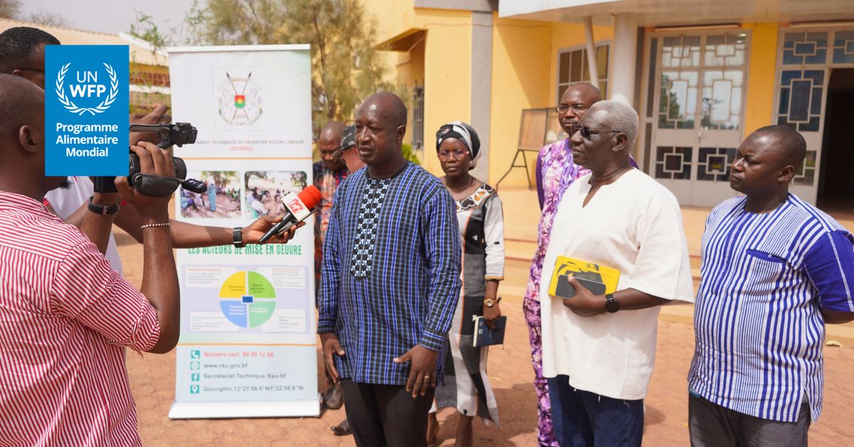 WFP_BurkinaFaso's tweet image. + de 16 400 ménages pauvre et vulnérables déjà enregistrés dans le Registre Social Unique durant la phase 1 de l’Appui au déploiement du RSU dans la commune urbaine de Ouahigouya. Le Secrétariat Technique s’est réjoui de cette avancée lors d’un récent atelier de redevabilite.🇧🇫🇩🇪