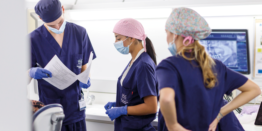 #RankingsUICBCN | Un año más, la Facultad de Odontología se sitúa en la segunda posición en el ranking ‘50 carreras’ de <a href="/elmundoes/">EL MUNDO</a>.

Además, #UICBarcelona se sitúa entre las diez mejores universidades privadas de España.
