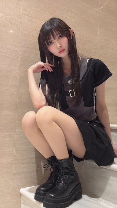 Twitterのコスプレ画像3
