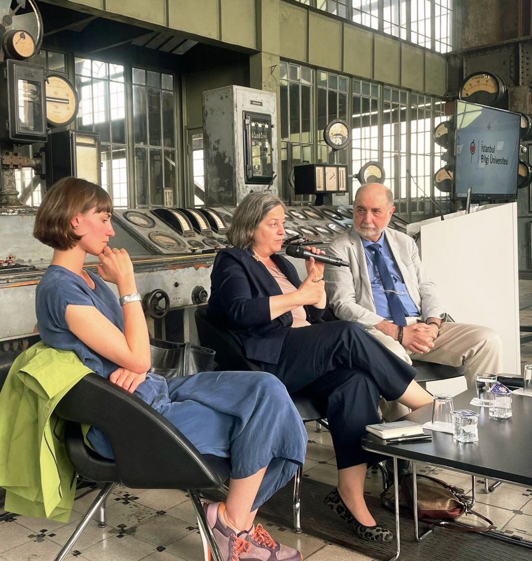 On May 7, the European Institute at <a href="/BiLGiOfficial/">İstanbul Bilgi Üniversitesi</a> hosted Germany’s Consul General Dr. Regine Grienberger and Cultural Attaché Katharina Dolezalek for Europe Week. They met with students following an institutional visit organised by Dr. Onursal-Beşgül and Dr. Yardımcı. <a href="/gk_ista/">Almanya Başkonsolosluğu İstanbul</a>