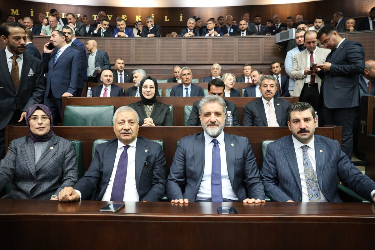 📍TBMM 

AK Parti Grup Toplantımızda dünyada barışın temsilcisi, Cumhurbaşkanımız Sayın Recep Tayyip Erdoğan'ı bekliyoruz.

@RTErdoğan <a href="/Akparti/">AK Parti</a>