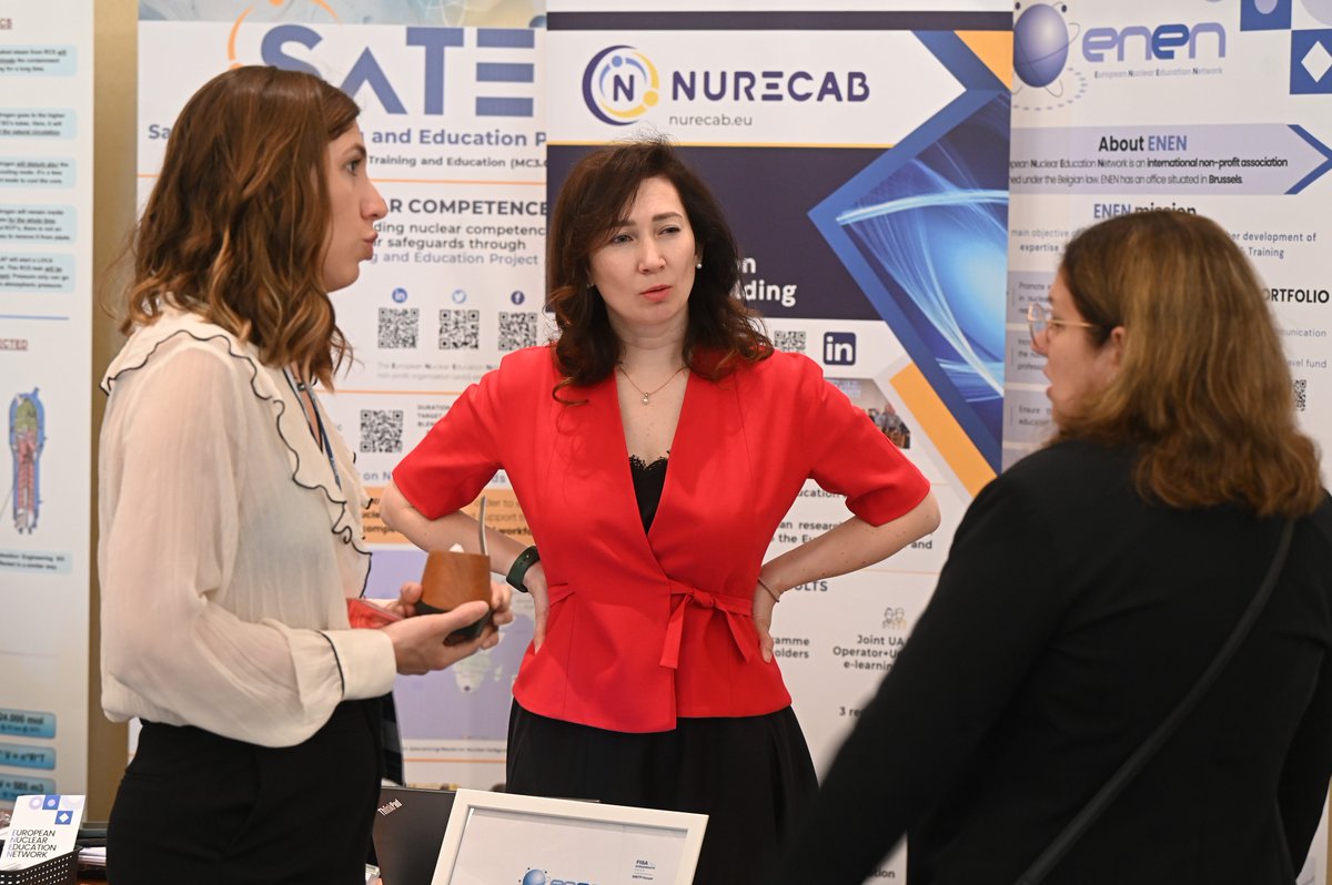 Wtorkowe popołudnie uczestnicy konferencji FISA -EURADWSTE &amp; SNETP Forum spędzili na dyskucjach dotyczących m.in: gospodarowania odpadami promieniotwórczymi, rozwoju SMRów, czy analizie doświadczeń nowo wybudowanych reaktorów (NPP, reaktorów badawczych, URL,