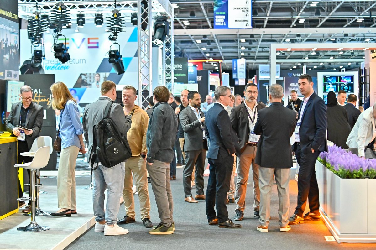 Integrate Middle East tweet media