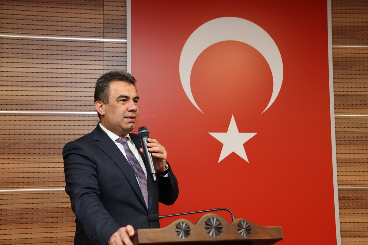 kastamonumem's tweet photo. ↘️Yapay Zekâ Araçlarının Kullanımı Semineri Gerçekleştirildi
Detay: 👉https://t.co/bYeq18ntMM
@tcmeb @Yusuf__Tekin @mebyegitek @kastamonuvalilk @MeftunDalli @hasangumus78 https://t.co/xsQm3ZK2hb