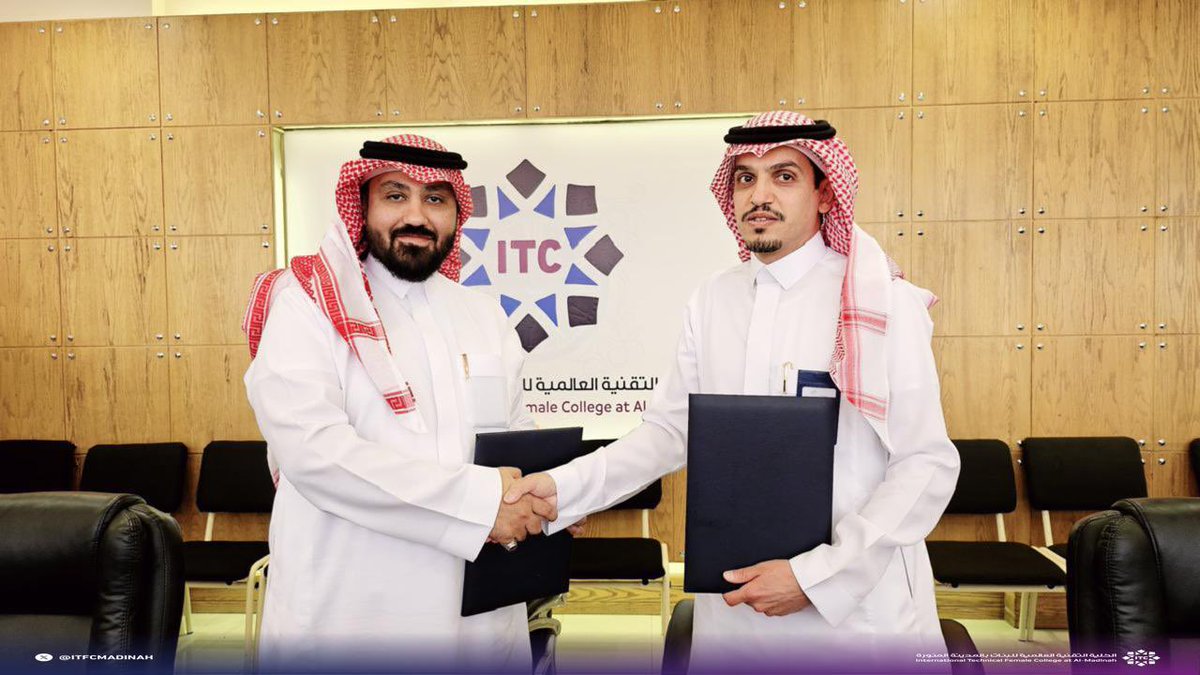 ItfcMadinah's tweet image. وقعت الكلية التقنية العالمية للبنات بالمدينة المنورة مذكرات تعاون وتفاهم مع فنادق هيلتون، وجمعية تنمية وتطوير المسؤولية الاجتماعية، ومجموعة بلا حدود للتدريب، وشركة مجمع الشيناوي لطب الأسنان وذلك لتعزيز التعاون في مجالات تدريب وتطوير وتأهيل الكوادر الوطنية ودعم مبادرات المسؤوليات…