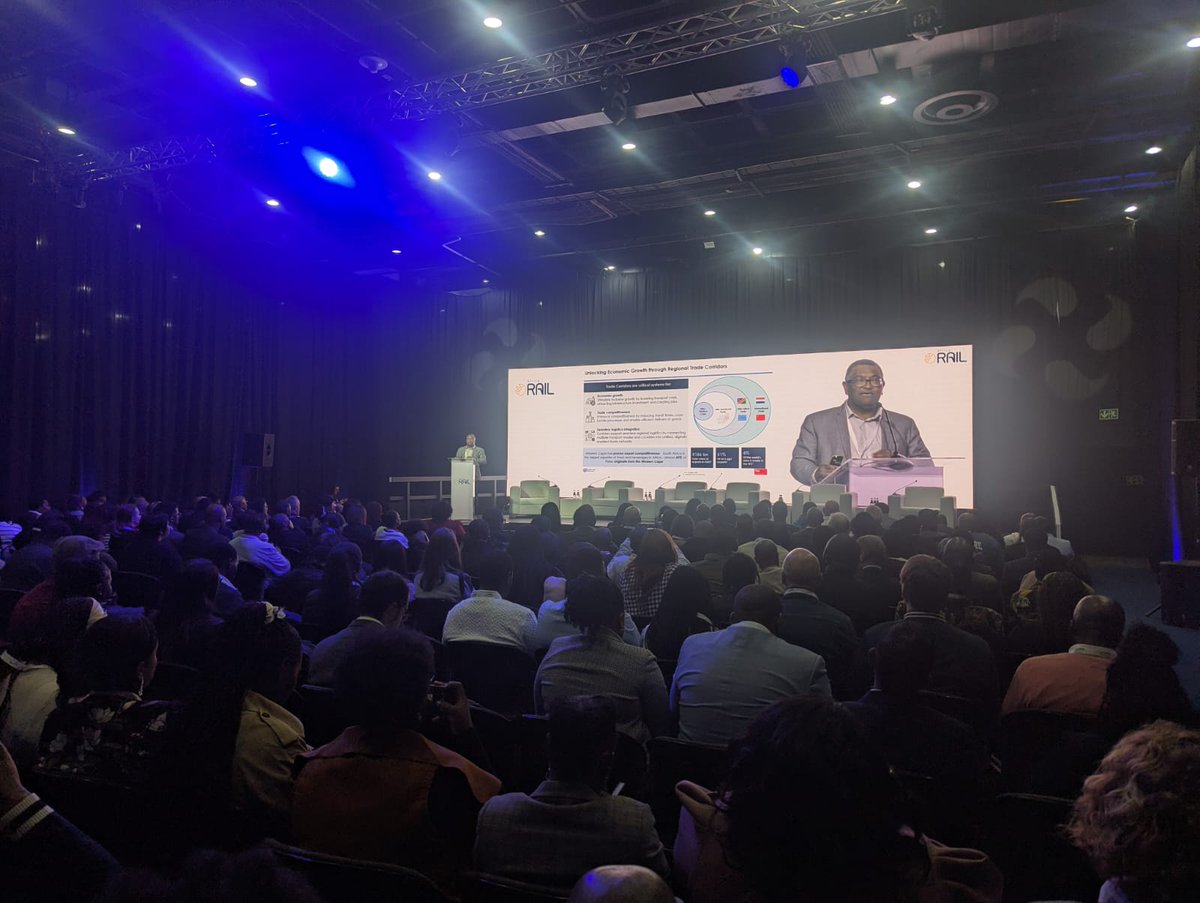 Our Keynote Theatre is full for Darryl Jacobs! 🤩 Join us now to be part of his exclusive presentation on digital transformation. 

🎙️ Darryl Jacobs, Acting Head of Department at Western Cape Mobility Department

13-14 May | Sandton Convention Centre, #Johannesburg | #africarail