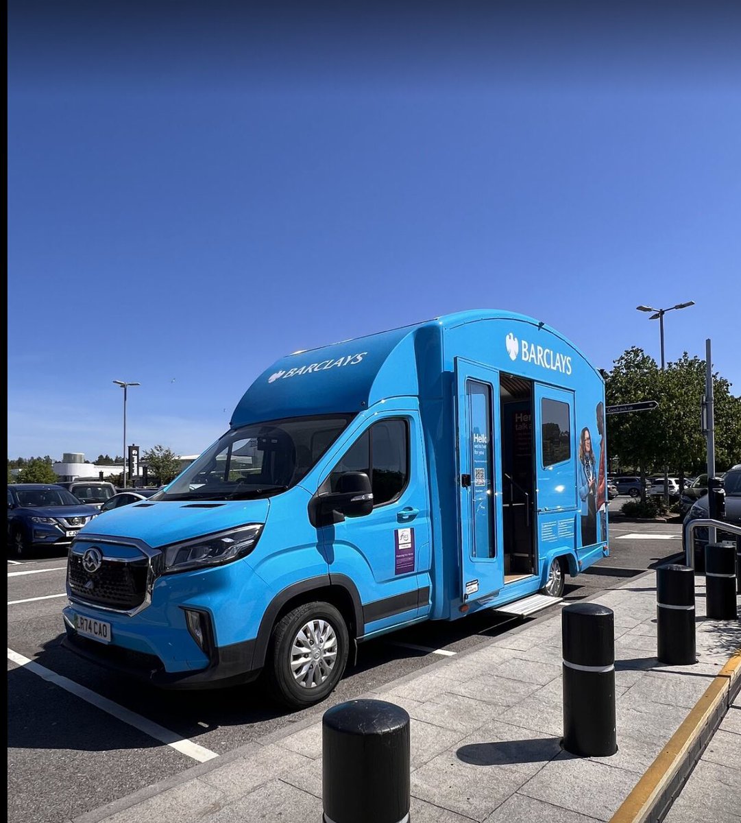 Great to see the Barclays van at Bridgend Designer outlet last Friday!

The Barclays van will be in Mcaurthurglen every 2 weeks (next visit 23rd May) to support the community with a range of financial and digital support as well with everyday banking queries 🚙
<a href="/CPJElmore/">Chris Elmore MP</a> pls RT