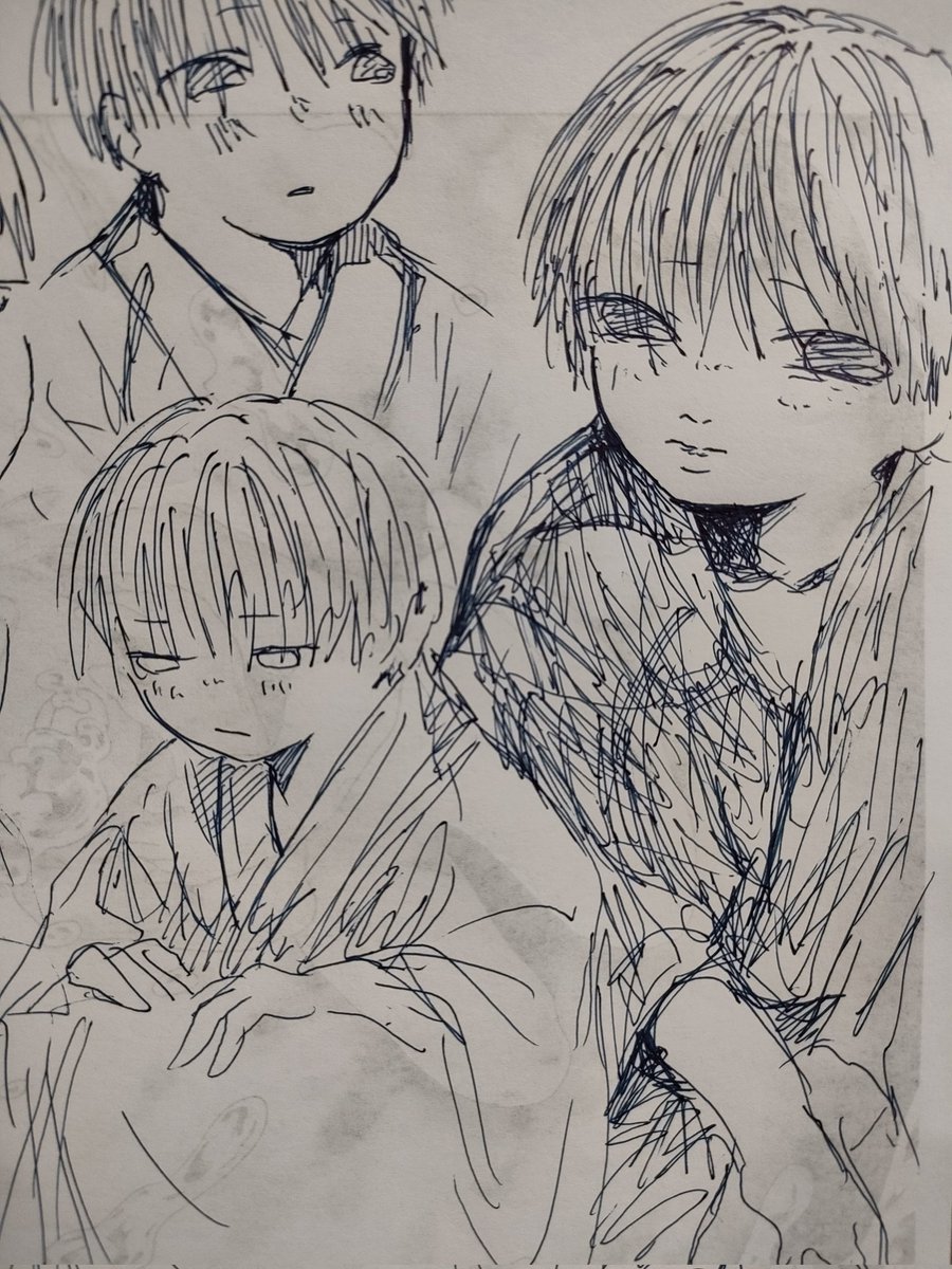 いらん紙に描いてるイメージラフ 
