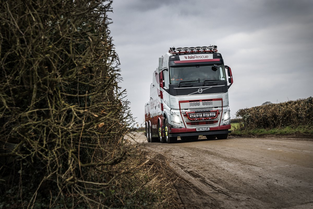 Featuring in the April issue of <a href="/WeAreOnScene/">WeAreOnScene</a>, we visit <a href="/isisrescue/">Isis Rescue</a>!

Find out more 👉 on-scene.co.uk/shop/issue-fif…

#OnScene #WeAreOnScene #IsisRescue #Volvo #Essel #SubscribeToday #FollowThePenguin #NimblePublishing