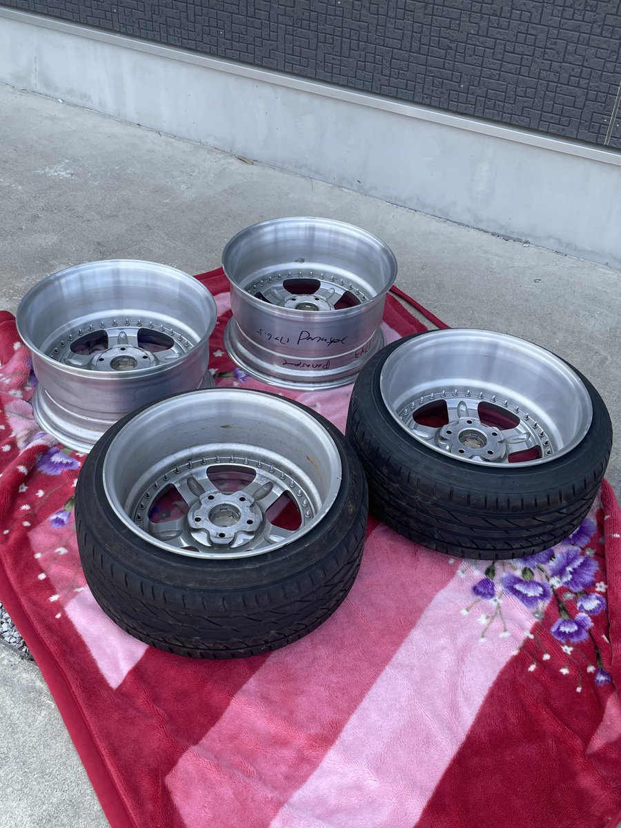 isoyarman316's tweet photo. ホイール売ります！
パナスポーツG7 c5c2 
17インチ　リバレル
9.5j約 +23
10j 約 +9
詳細は4枚目画像を参照して下さい！
送別50万、直接引き渡しなら48万
多少の値段交渉は受け付けます！
必ず詳細を確認した上でご連絡お待ちしております🙌
リプ欄に写真追加して載せます！
#拡散希望 https://t.co/SPpfuuEsVd