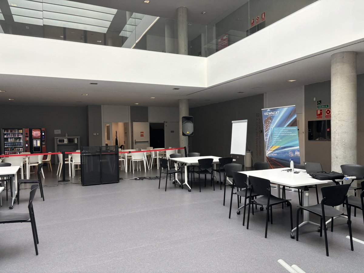 ¡Todo listo para el #Hackathon2025!

Mañana nos espera una jornada llena de ideas, talento y tecnología. El espacio ya está preparado… ¡Nos vemos mañana!
🔥💡💻

#Innovación #Tecnología #Hackathon 

<a href="/viewnext/">Viewnext</a> 
<a href="/usal/">Universidad de Salamanca</a>