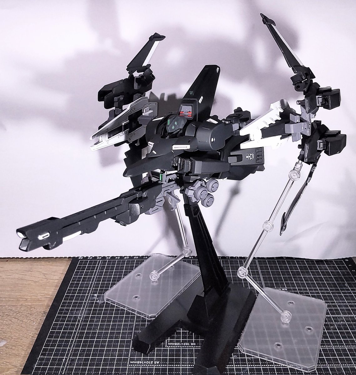 A.O.Z reboot ギャプラン【ブラック・ヘアーズ仕様】完成(MA形態