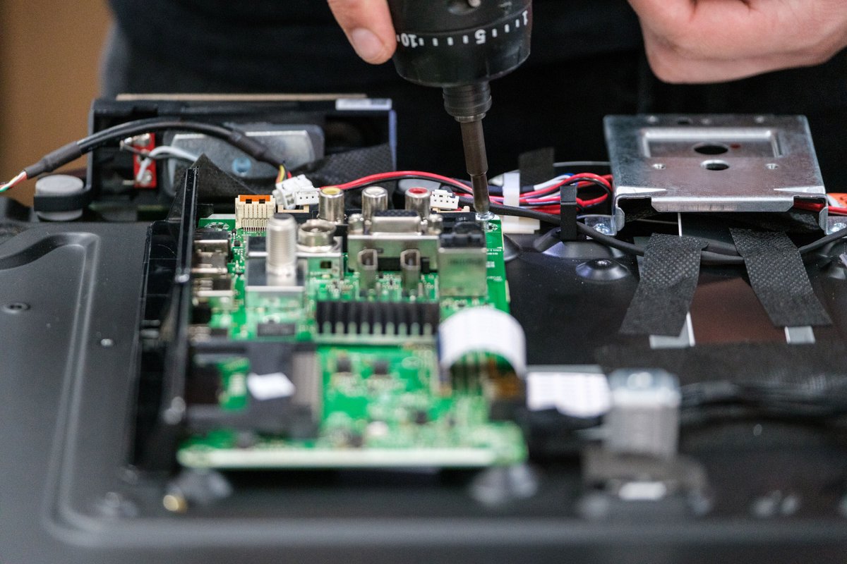 primetechmiami's tweet image. Tech from Doral brought in an LG TV logic board. We performed precise reballing in our lab to help complete his repair.
#Reballing #LGTVRepair #DoralTech #LogicBoardFix #Microsoldering #PrimeTechSupport

primetechsupport.com/products/micro…