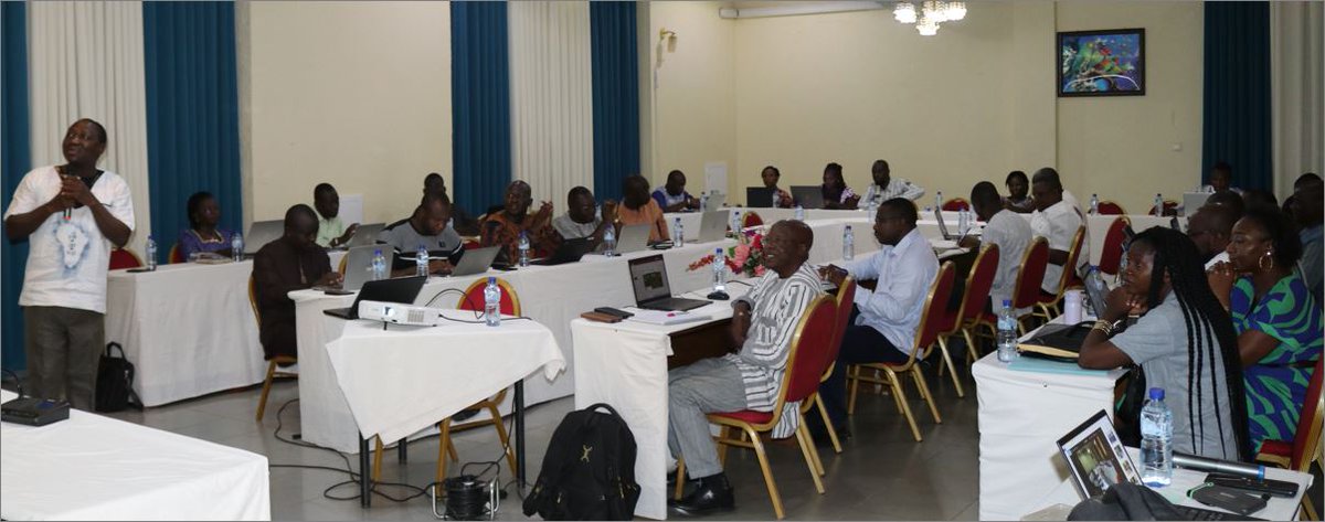 <a href="/gggi_hq/">GGGI</a> #BF with the technical working group on the NDC review process, launched the gender-sensitive quantitative assessment study of the BF NDC. Project  "Gender Integration in the Revision of the NDC &amp; Adoption of the LT-LEDS," #NDCPartnership #EnvironmentClimateChangeCanada