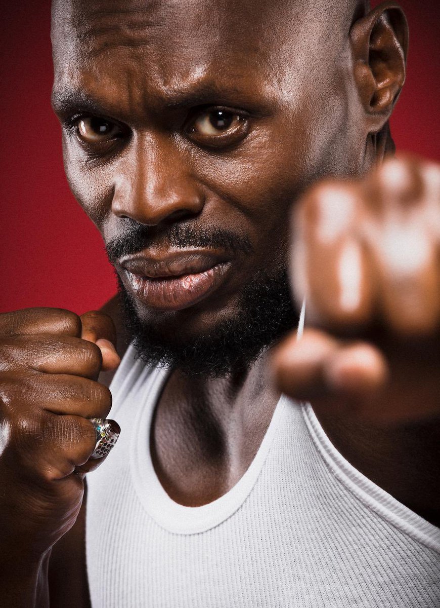 🚨KERY JAMES annonce son RETOUR avec un NOUVEL ALBUM

🗓️ 19 Septembre 

Hype ?