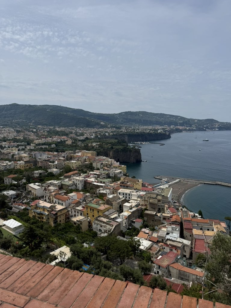 Day 2 - Sorrento 
#RollTigers