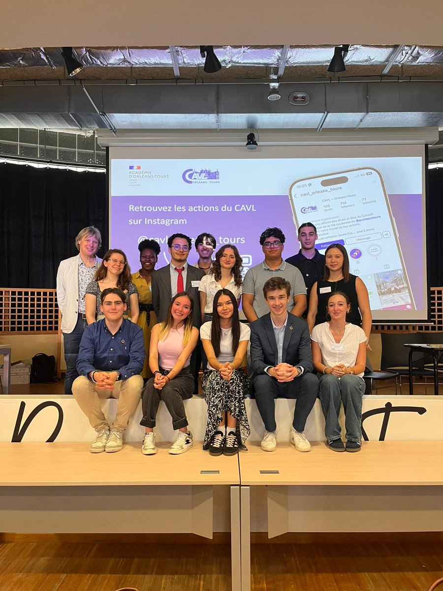 ac_orleanstours's tweet image. L’intervCVL académique sur le développement durable se tient aujourd'hui au lycée B. Franklin d’Orléans (45). 
Conférences, table ronde et ateliers rythment la journée autour du climat, de l’environnement et de la biodiversité.
Des échanges riches avec des lycéens engagés💪
#CAVL