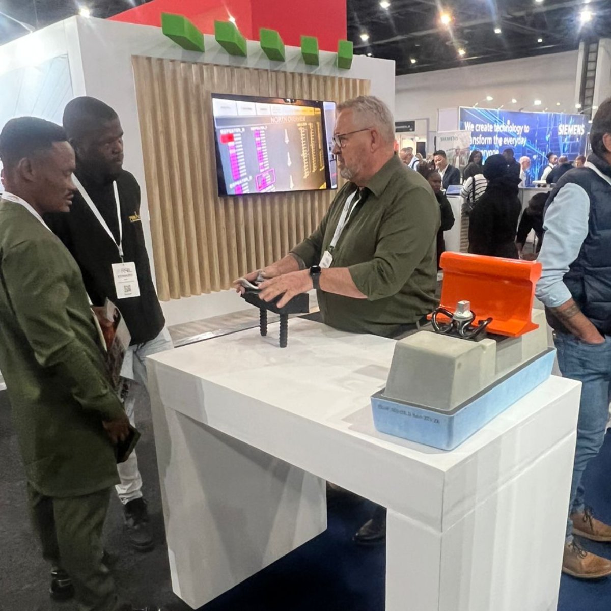 Africa Rail is all about Investment, development and technology. And this year, the tech on display is setting the pace for the future of African rail. 

We still have full afternoon ahead, register now to join us for free: bit.ly/3QwRrMG