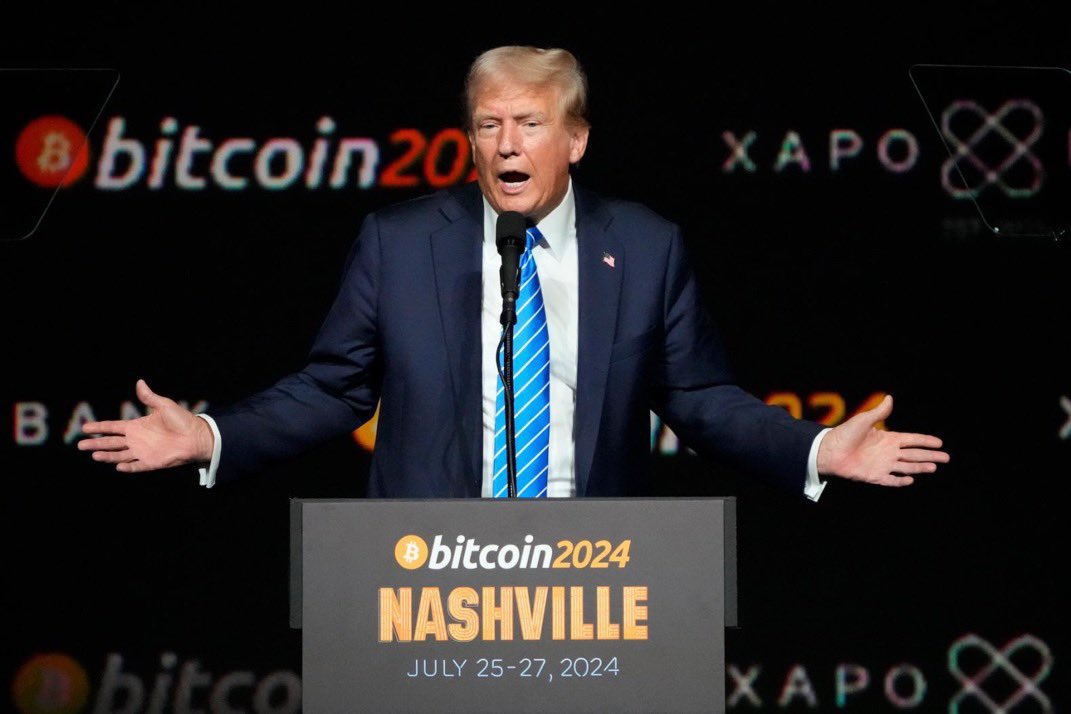 BitcoinMagazine's tweet image. JUST IN: 🇺🇸 President Trump said, I am a big crypto fan.”