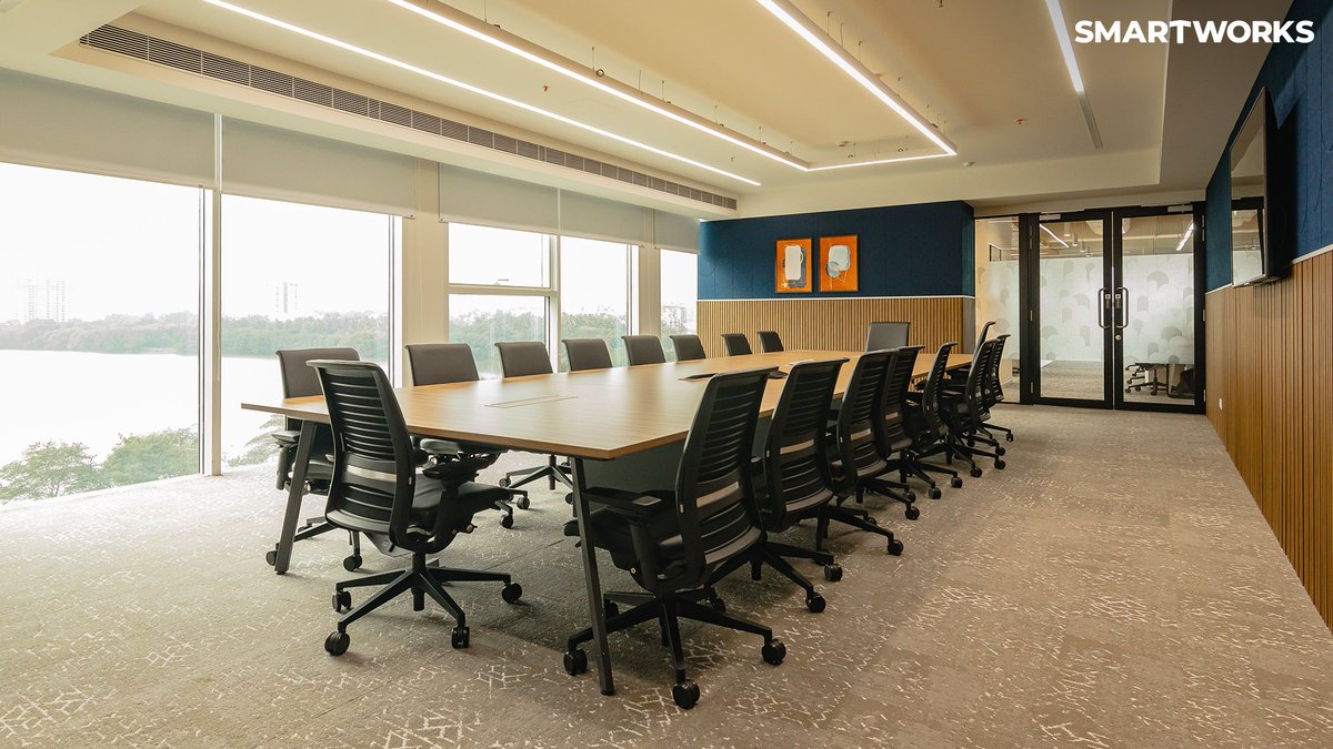 SmartworksInd's tweet image. Step into one of our client spaces in #Bangalore and discover how #Smartworks delivers a superior office experience. bit.ly/3QZUQDY

#ManagedOffices #Workspaces