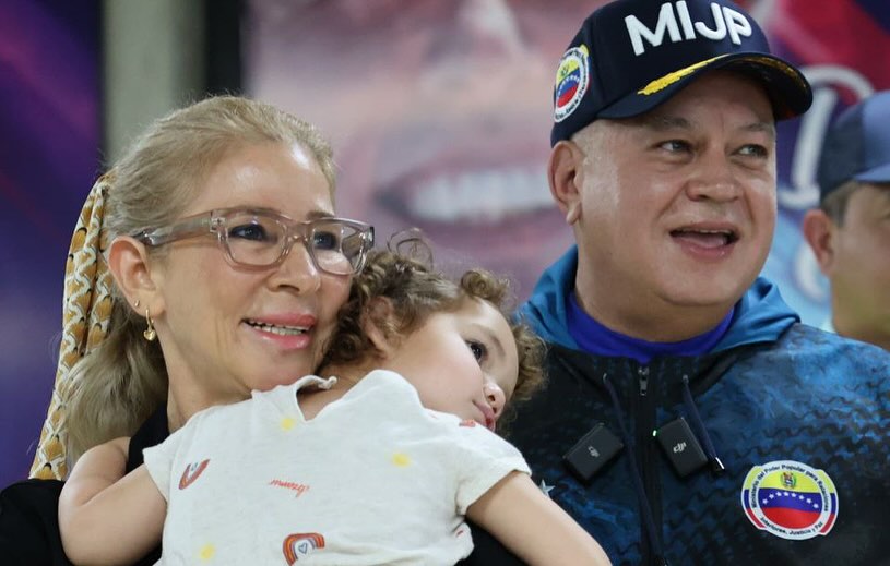 Las primeras fotos de la niña Maikelys Espinoza en Venezuela.