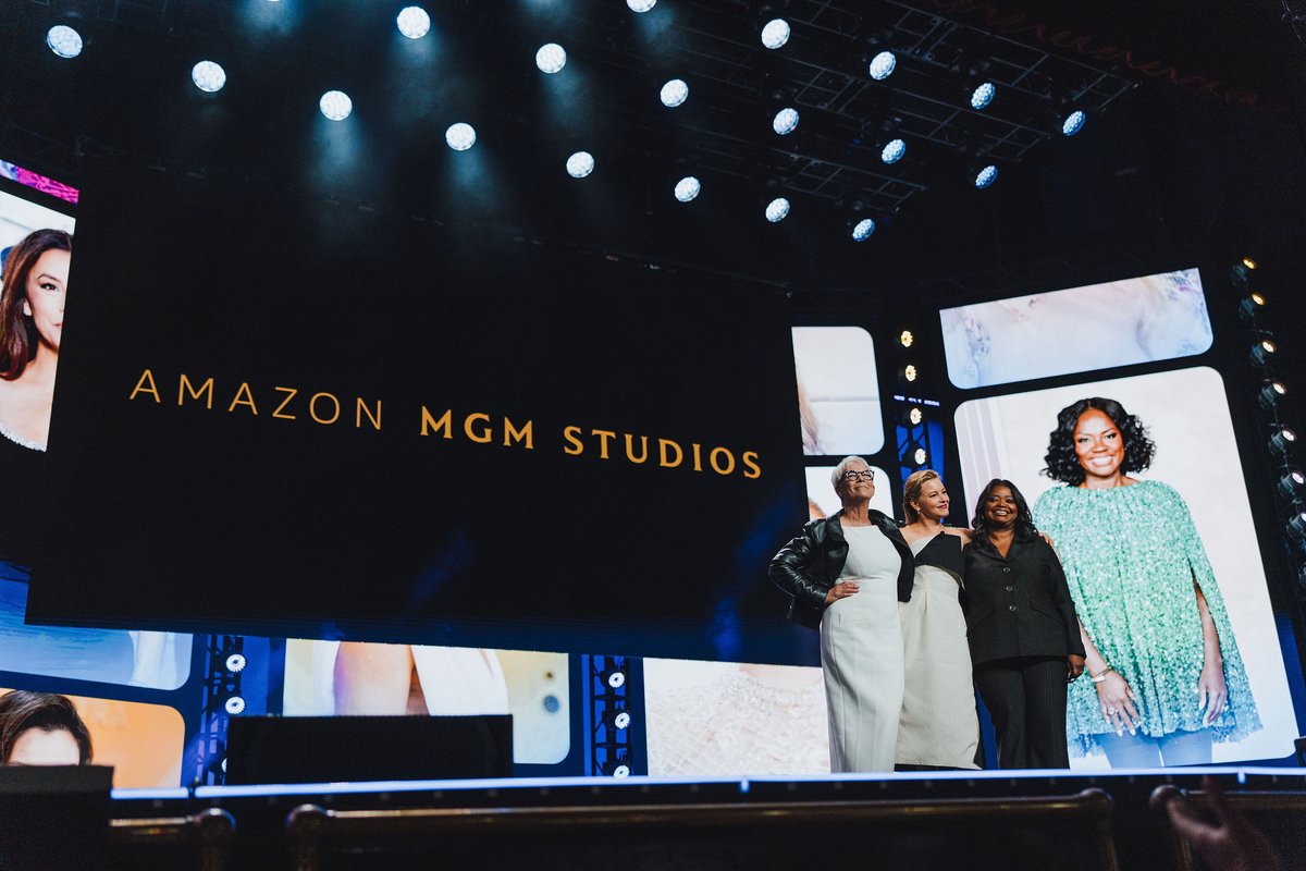 AmazonAds's tweet image. Talk about a star-studded lineup! ✨ You can now stream the #AmazonUpfront on demand to catch up on our latest announcements: ads.amazon/2VIb3f