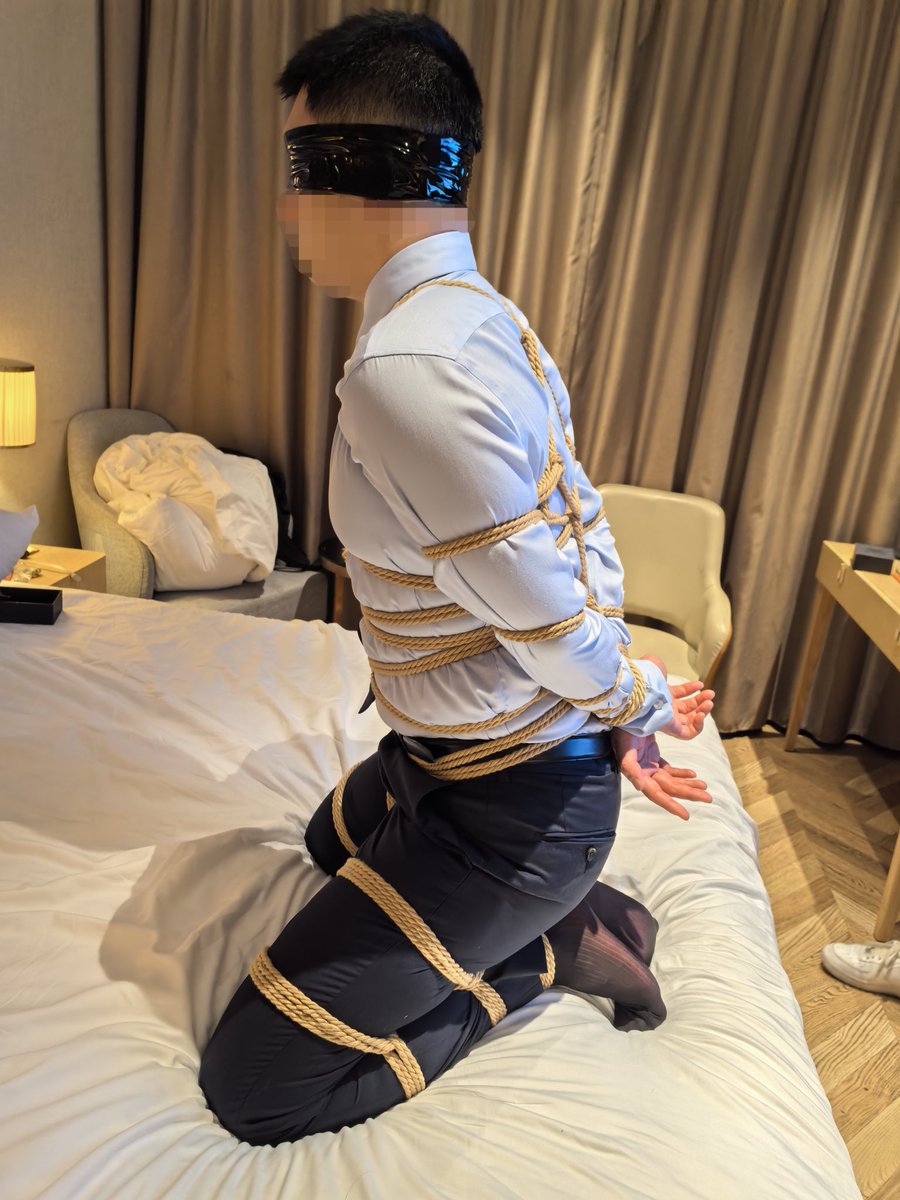 帅气腼腆又可爱的杭州小肉壮