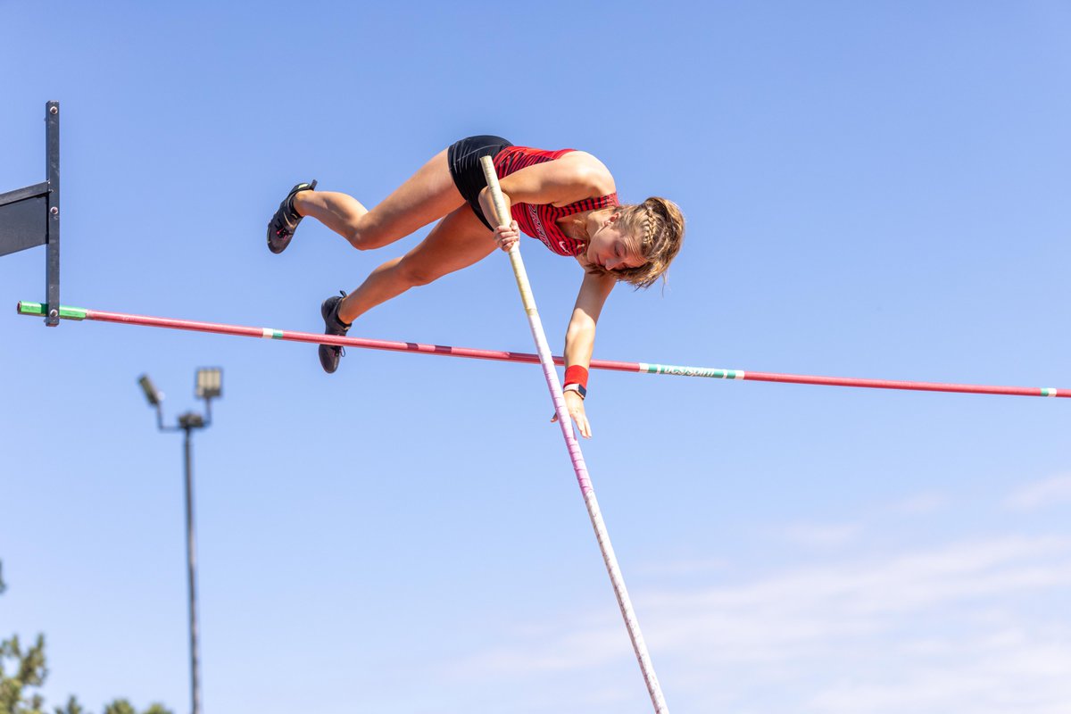 Roberts Wesleyan Track & Field and Cross Country tweet media
