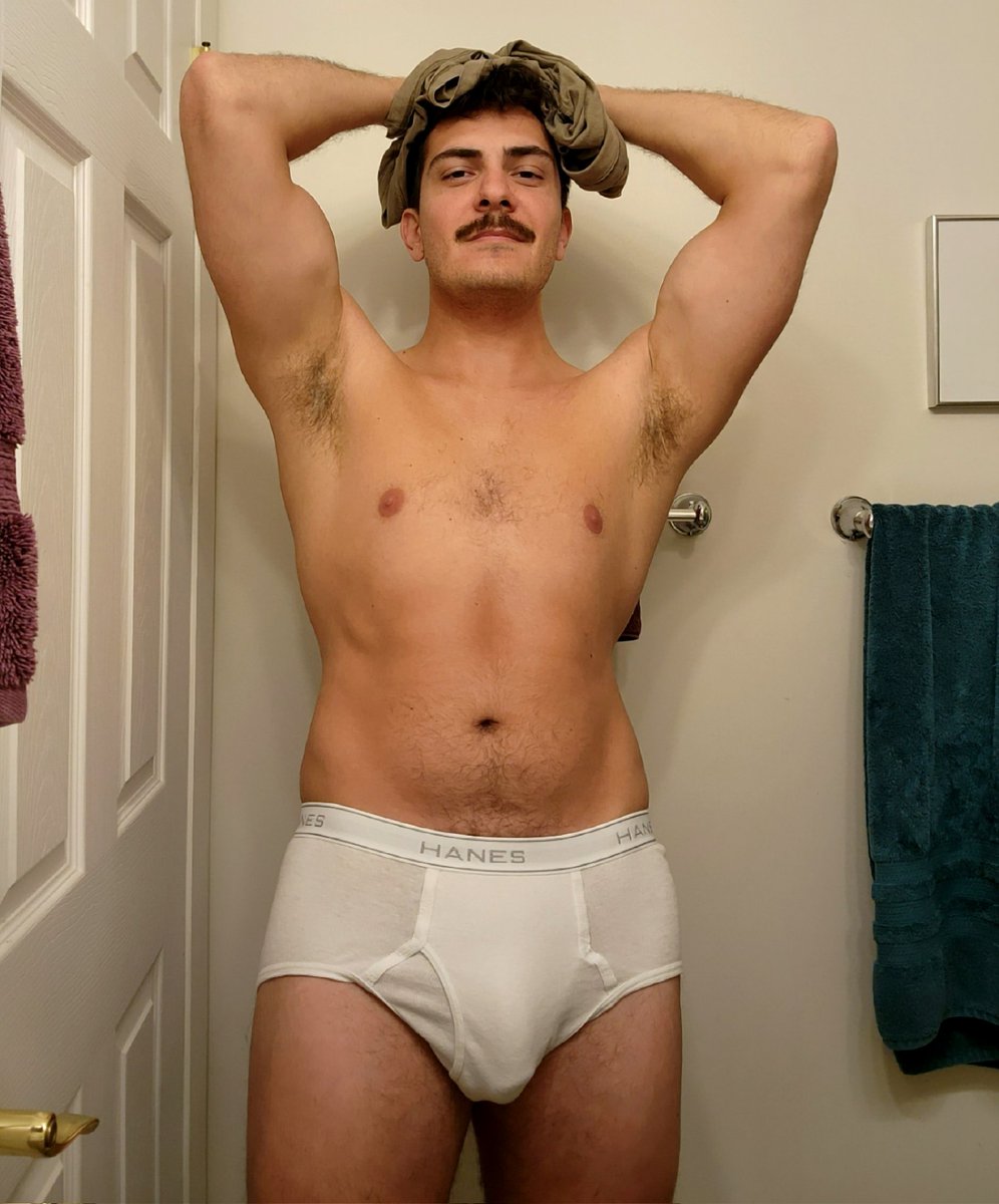 A #tightywhities workout