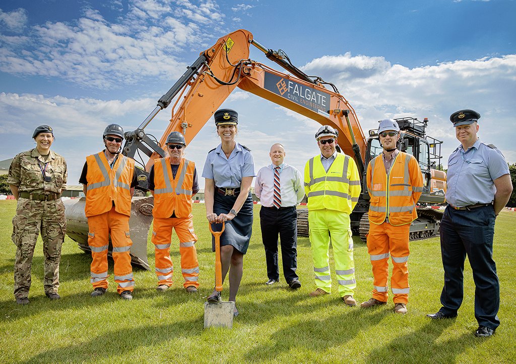 On 12 May, we officially marked a major milestone in enabling works at RAF Brize Norton. Station Commander, Gp Capt Louise Henton, broke ground alongside VolkerFitzpatrick and Station Brize Development Team on the Gateway Pitches.

Find out more: bit.ly/4j66RUd