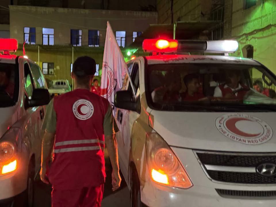 HadidRad's tweet image. 🌍👏 Huge thanks to the Libyan Red Crescent emergency response teams for their efforts and readiness to deliver vital assistance and support during these challenging times in Tripoli Your dedication to helping those in need is truly inspiring! #LibyanRedCrescent #IFRC #IFRC_MENA