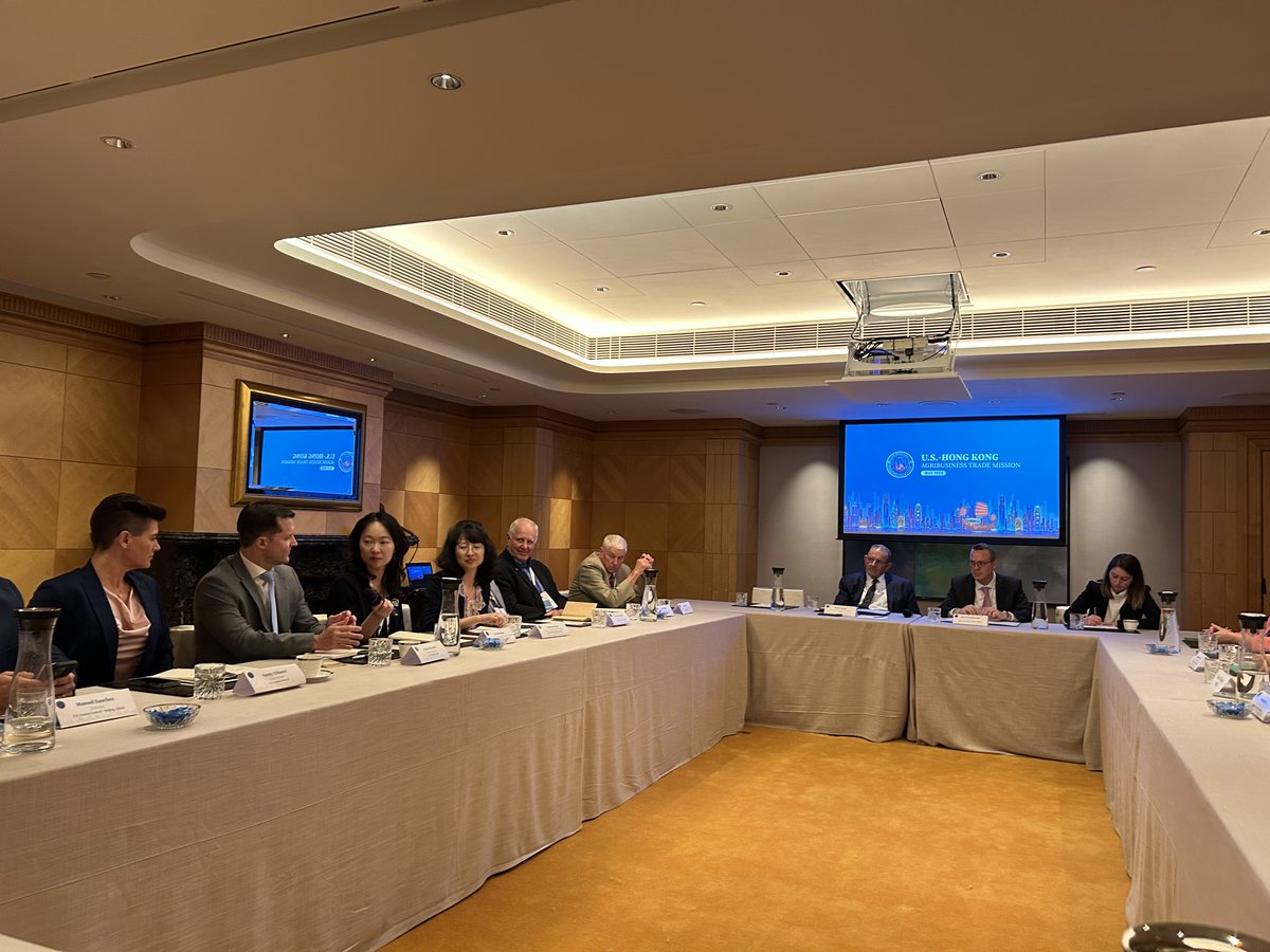 MNSoyGrowers's tweet image. Exec. Dir. Joe Smentek is joining the @USDA & @MNagriculture this week for a trade mission to grow market access for agriculture in Hong Kong. Agenda items include trade development, a cooperators roundtable & the HOFEX trade show.